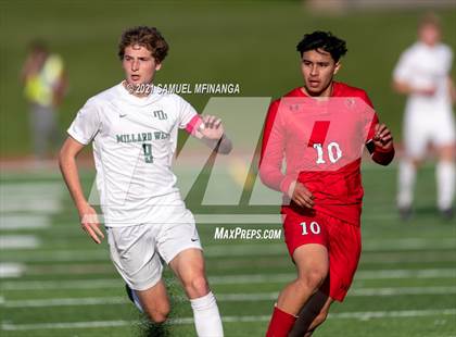 Thumbnail 2 in Millard West vs. South Sioux City photogallery.