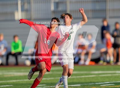 Thumbnail 2 in Millard West vs. South Sioux City photogallery.