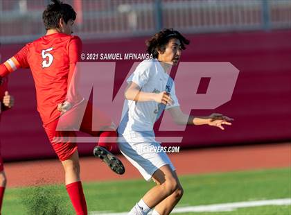 Thumbnail 1 in Millard West vs. South Sioux City photogallery.
