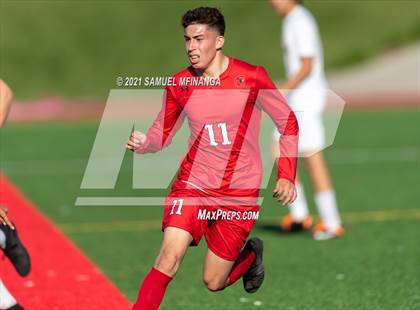 Thumbnail 2 in Millard West vs. South Sioux City photogallery.