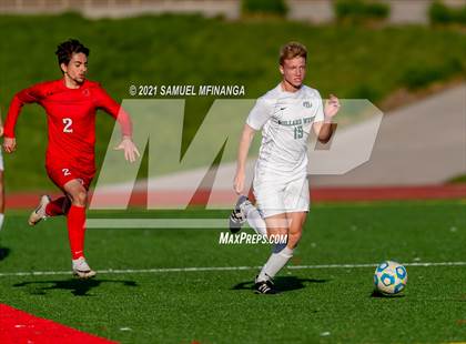Thumbnail 3 in Millard West vs. South Sioux City photogallery.