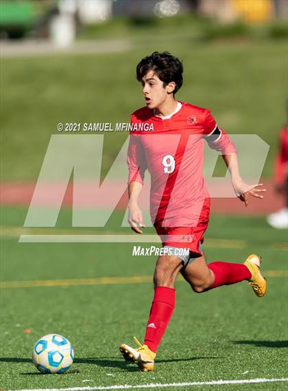 Thumbnail 3 in Millard West vs. South Sioux City photogallery.