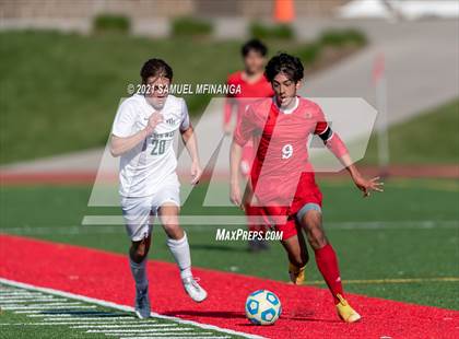 Thumbnail 3 in Millard West vs. South Sioux City photogallery.