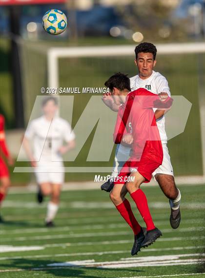 Thumbnail 3 in Millard West vs. South Sioux City photogallery.