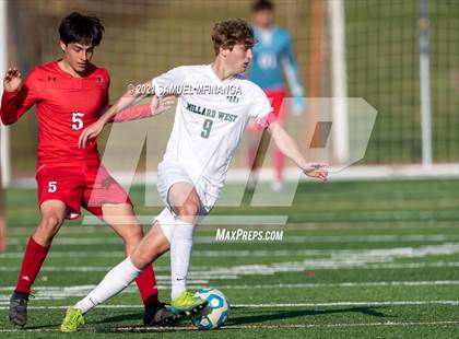Thumbnail 2 in Millard West vs. South Sioux City photogallery.