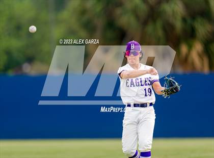 Thumbnail 1 in MacArthur @ Brackenridge photogallery.