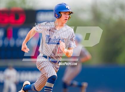 Thumbnail 1 in MacArthur @ Brackenridge photogallery.