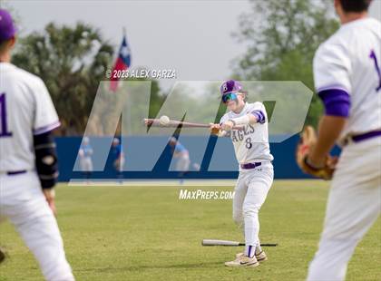 Thumbnail 3 in MacArthur @ Brackenridge photogallery.