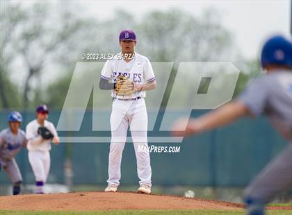 Thumbnail 2 in MacArthur @ Brackenridge photogallery.