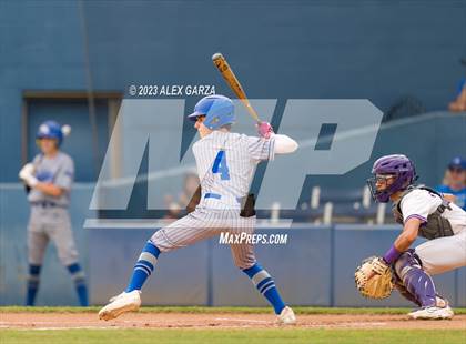 Thumbnail 3 in MacArthur @ Brackenridge photogallery.