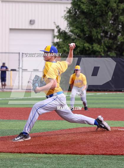 Thumbnail 3 in Carmel vs. Noblesville Class 4A Sectional S8 photogallery.