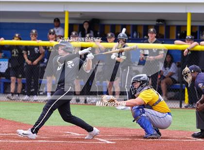 Thumbnail 3 in Carmel vs. Noblesville Class 4A Sectional S8 photogallery.