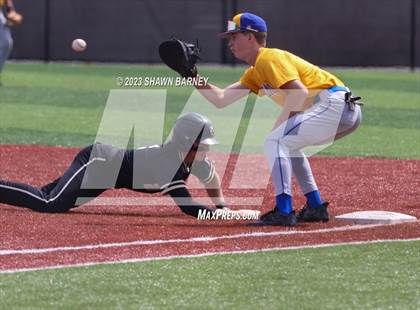 Thumbnail 3 in Carmel vs. Noblesville Class 4A Sectional S8 photogallery.