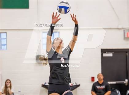 Thumbnail 3 in 'Iolani vs. Palo Verde (Durango Fall Classic) photogallery.