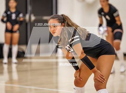 Thumbnail 3 in 'Iolani vs. Palo Verde (Durango Fall Classic) photogallery.