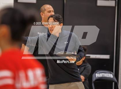 Thumbnail 3 in 'Iolani vs. Palo Verde (Durango Fall Classic) photogallery.