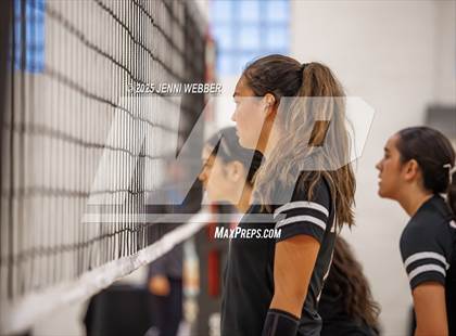 Thumbnail 2 in 'Iolani vs. Palo Verde (Durango Fall Classic) photogallery.