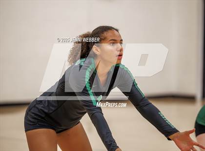 Thumbnail 1 in 'Iolani vs. Palo Verde (Durango Fall Classic) photogallery.