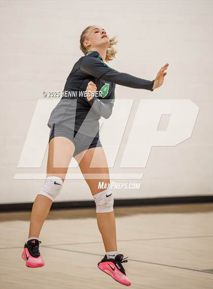 Thumbnail 2 in 'Iolani vs. Palo Verde (Durango Fall Classic) photogallery.