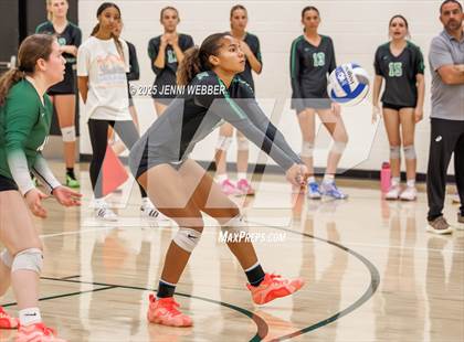 Thumbnail 2 in 'Iolani vs. Palo Verde (Durango Fall Classic) photogallery.