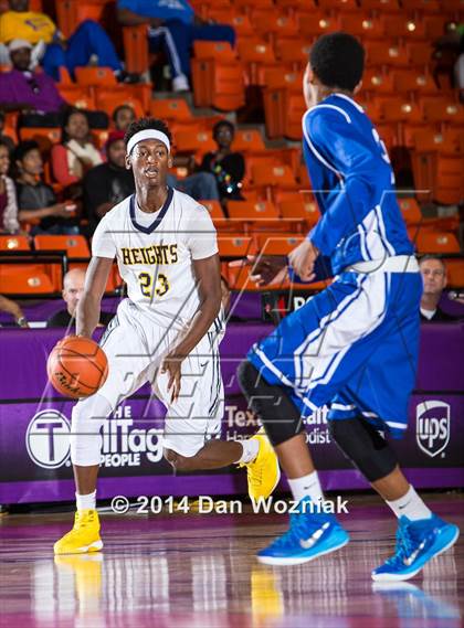 Thumbnail 3 in Grand Prairie vs. Arlington Heights (DFW Basketball Challenge) photogallery.