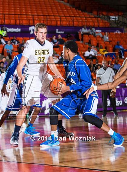 Thumbnail 2 in Grand Prairie vs. Arlington Heights (DFW Basketball Challenge) photogallery.