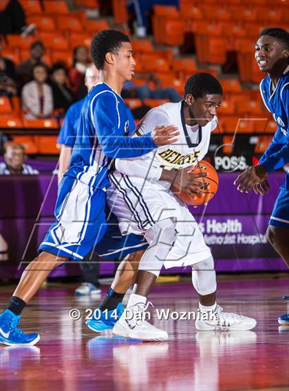 Thumbnail 3 in Grand Prairie vs. Arlington Heights (DFW Basketball Challenge) photogallery.