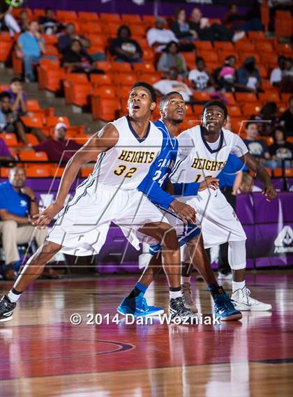 Thumbnail 2 in Grand Prairie vs. Arlington Heights (DFW Basketball Challenge) photogallery.