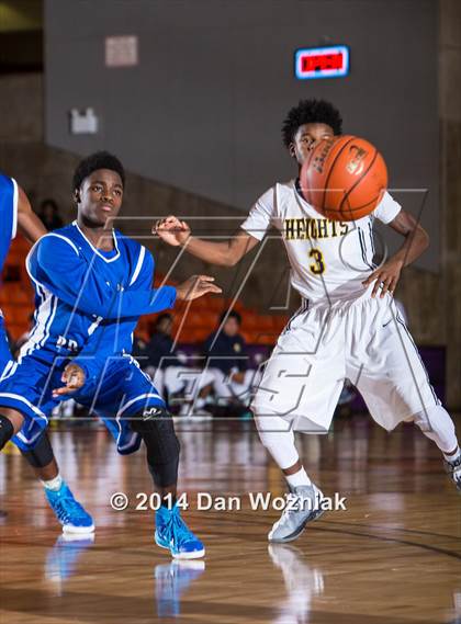 Thumbnail 3 in Grand Prairie vs. Arlington Heights (DFW Basketball Challenge) photogallery.
