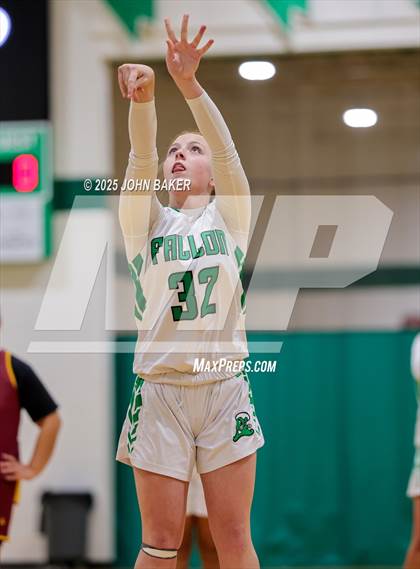 Thumbnail 1 in JV: Sparks @ Churchill County photogallery.