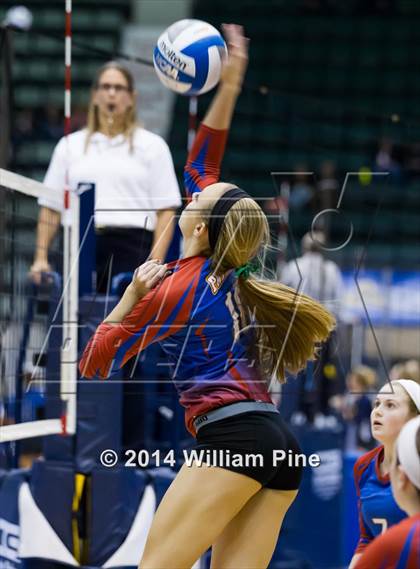 Thumbnail 2 in Spackenkill vs.Broadalbin-Perth (NYSPHSAA Class C Pool Play) photogallery.
