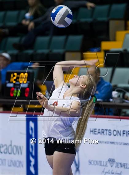 Thumbnail 2 in Spackenkill vs.Broadalbin-Perth (NYSPHSAA Class C Pool Play) photogallery.