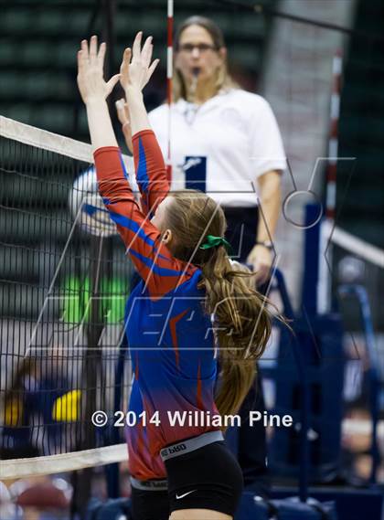 Thumbnail 2 in Spackenkill vs.Broadalbin-Perth (NYSPHSAA Class C Pool Play) photogallery.