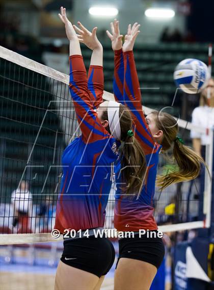Thumbnail 1 in Spackenkill vs.Broadalbin-Perth (NYSPHSAA Class C Pool Play) photogallery.