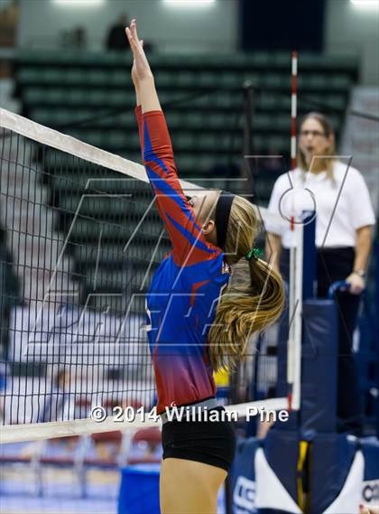 Thumbnail 2 in Spackenkill vs.Broadalbin-Perth (NYSPHSAA Class C Pool Play) photogallery.