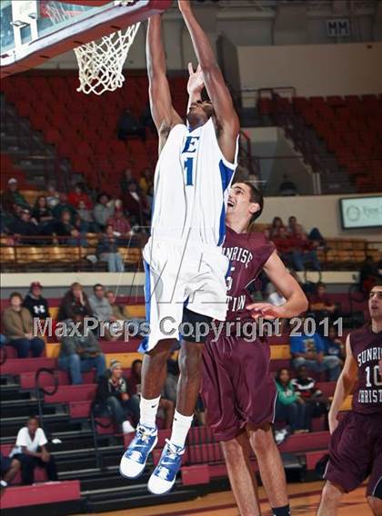 Thumbnail 1 in Estacado vs. Sunrise Christian Academy (Fantasy of LIghts) photogallery.