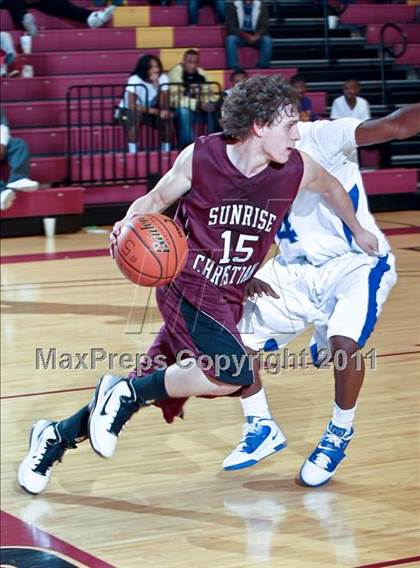 Thumbnail 3 in Estacado vs. Sunrise Christian Academy (Fantasy of LIghts) photogallery.