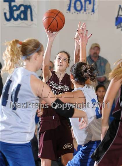 Thumbnail 1 in Woodcreek vs. Davis (Dorothy Speck Memorial) photogallery.
