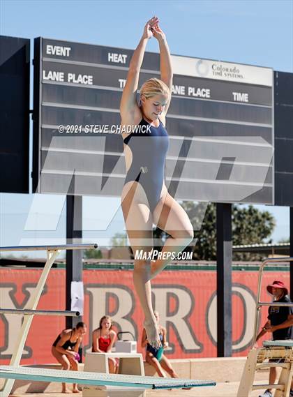 Thumbnail 2 in AIA Division I,III Diving Finals photogallery.