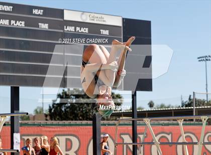 Thumbnail 3 in AIA Division I,III Diving Finals photogallery.