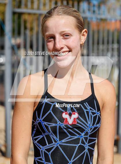 Thumbnail 3 in AIA Division I,III Diving Finals photogallery.