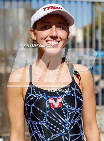 Thumbnail 1 in AIA Division I,III Diving Finals photogallery.