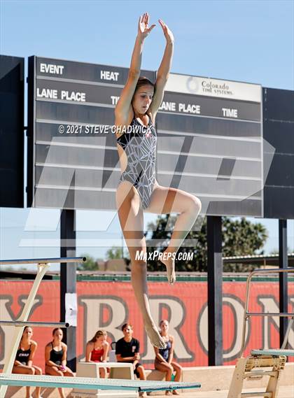 Thumbnail 2 in AIA Division I,III Diving Finals photogallery.