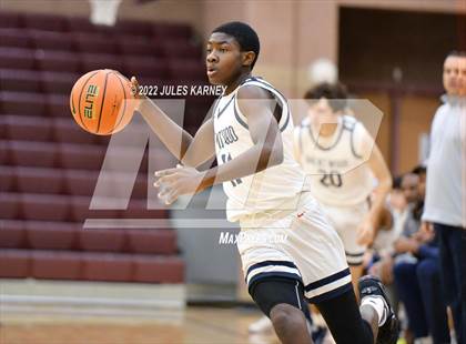 Thumbnail 2 in Juan Diego Catholic vs Brentwood (Tarkanian Classic) photogallery.
