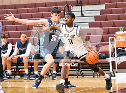 Thumbnail 3 in Juan Diego Catholic vs Brentwood (Tarkanian Classic) photogallery.