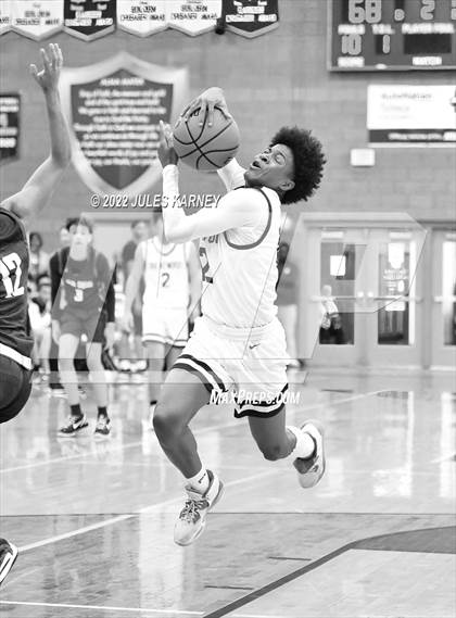 Thumbnail 3 in Juan Diego Catholic vs Brentwood (Tarkanian Classic) photogallery.