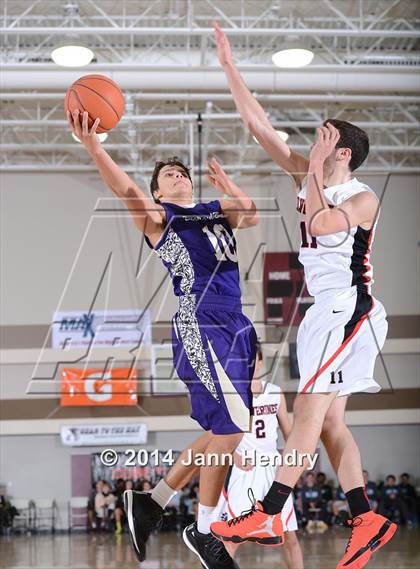 Thumbnail 3 in Harvard-Westlake vs. Diamond Bar (MaxPreps Holiday Classic) photogallery.
