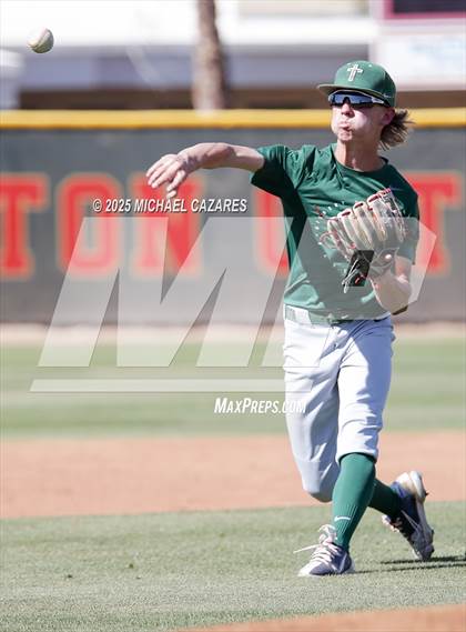 Thumbnail 2 in Gilbert Christian vs Seton Catholic photogallery.