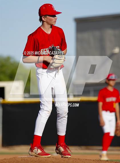 Thumbnail 3 in Gilbert Christian vs Seton Catholic photogallery.