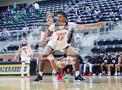 Thumbnail 2 in Tyler Legacy vs. Lovejoy (Forney Winter Classic) photogallery.